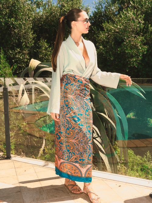 Pareo paisley