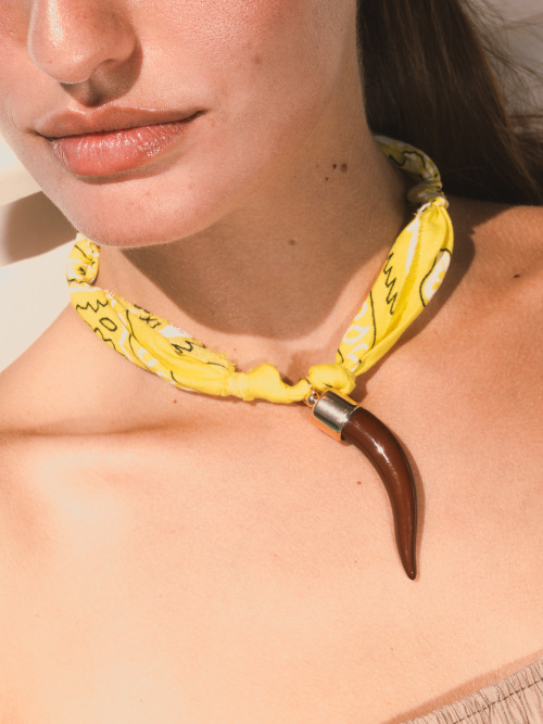 Chocker bandana corno giallo