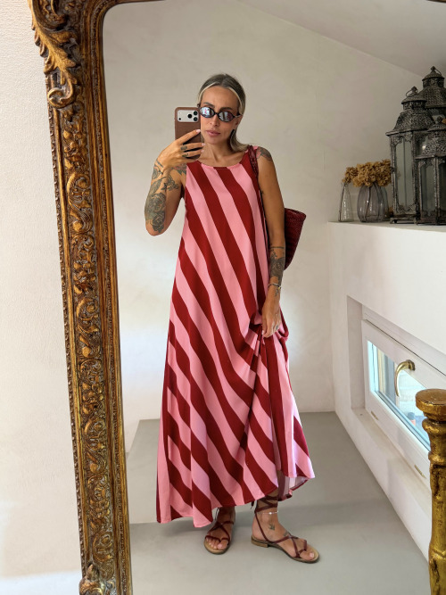 Total look Cherry stripes