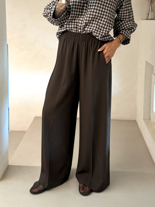 Pantalone palazzo fluido